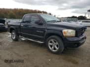 ✅ 2006 Dodge 1500 Laramie • VIN: 1D7HA18266S555209 • Лот: 91864625. Опубликован ранее на Copart с пробегом 151 425 миль. Бесплатный доступ к архиву аукционных продаж из США и подробный отчёт об истории автомобиля на DreamBid. Изображение 4.