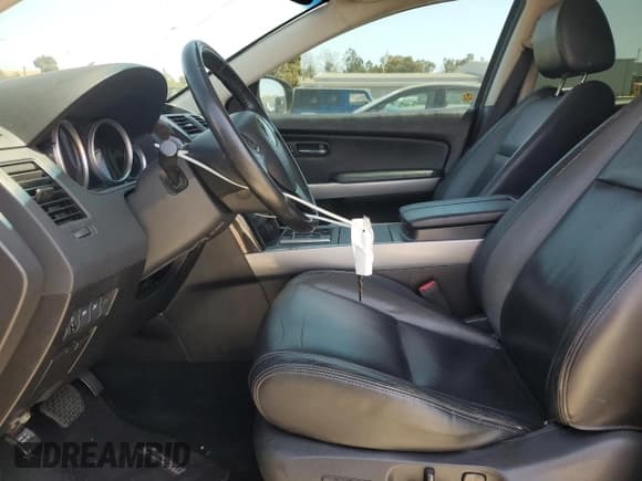 ✅ 2011 Mazda CX-9 Grand Touring • VIN: JM3TB2DV3B0310016 • Лот: 61360285. Опубликован ранее на Copart с пробегом 121 754 миль. Бесплатный доступ к архиву аукционных продаж из США и подробный отчёт об истории автомобиля на DreamBid. Изображение 7.