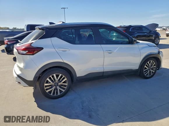 ✅ 2022 Nissan Kicks SV • VIN: 3N1CP5CVXNL491252 • Lot: 92374195. Listed on Copart with 52,716 mi. Free auction sales archive from the USA and detailed vehicle history report at DreamBid. Image 3.