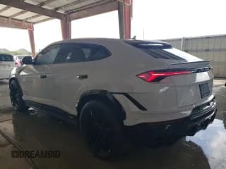 ✅ 2023 Lamborghini Urus S • VIN: ZPBUB3ZL4PLA27312 • Лот: 49779504. Опубликован ранее на Copart с пробегом 3 929 миль. Бесплатный доступ к архиву аукционных продаж из США и подробный отчёт об истории автомобиля на DreamBid. Изображение 2.