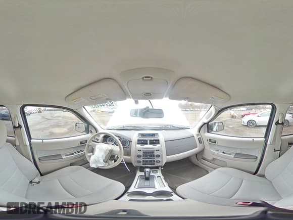 ✅ 2011 Ford Escape Hybrid • VIN: 1FMCU4K35BKB86170 • Lot: 92244465. Listed on Copart with 148,074 mi. Free auction sales archive from the USA and detailed vehicle history report at DreamBid. Image 15.