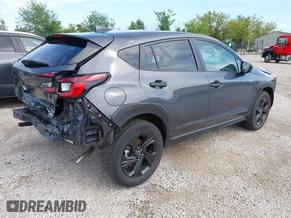 ✅ 2024 Subaru Crosstrek • VIN: JF2GUABCXR8209102 • Lot: 42956064. Wystawiony na IAAI z przebiegiem 27 502 mil. Bezpłatny archiwum sprzedaży aukcyjnych z USA i szczegółowy raport historii pojazdu na DreamBid. Zdjęcie 4.