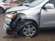 ✅ 2015 Chevrolet Traverse LT • VIN: 1GNKVGKD4FJ226989 • Lot: 43525024. Wystawiony na IAAI z przebiegiem Nie podano. Bezpłatny archiwum sprzedaży aukcyjnych z USA i szczegółowy raport historii pojazdu na DreamBid. Zdjęcie 6.