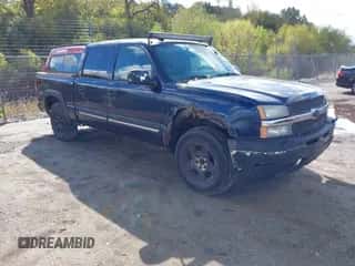 2005 Chevrolet Silverado 1500 LS z VIN 2GCEK13T551396840, wystawiony jako IAAI lot #43411518 z przebiegiem Nie podano mil oraz . Historia ofert i sprzedaży dostępna na DreamBid. Obrazek 1.