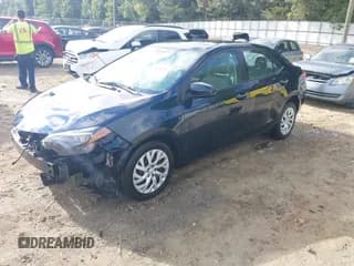 ✅ 2017 Toyota Corolla L • VIN: 5YFBURHE8HP711996 • Lot: 43297580. Wystawiony na IAAI z przebiegiem 125 164 mil. Bezpłatny archiwum sprzedaży aukcyjnych z USA i szczegółowy raport historii pojazdu na DreamBid. Zdjęcie 2.