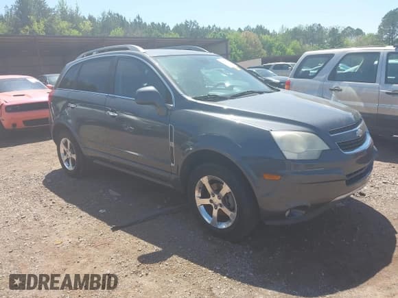 ✅ 2013 Chevrolet Captiva Sport LT • VIN: 3GNAL3EK4DS579698 • Lot: 41972058. Wystawiony na IAAI z przebiegiem 169 447 mil. Bezpłatny archiwum sprzedaży aukcyjnych z USA i szczegółowy raport historii pojazdu na DreamBid. Zdjęcie 1.
