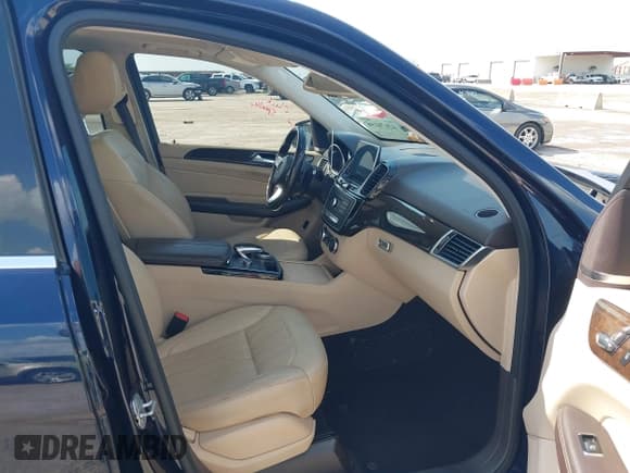 ✅ 2016 Mercedes-Benz GLE 350 • VIN: 4JGDA5JB3GA637301 • Lot: 42676196. Listed on IAAI with 150,128 mi. Free auction sales archive from the USA and detailed vehicle history report at DreamBid. Image 5.
