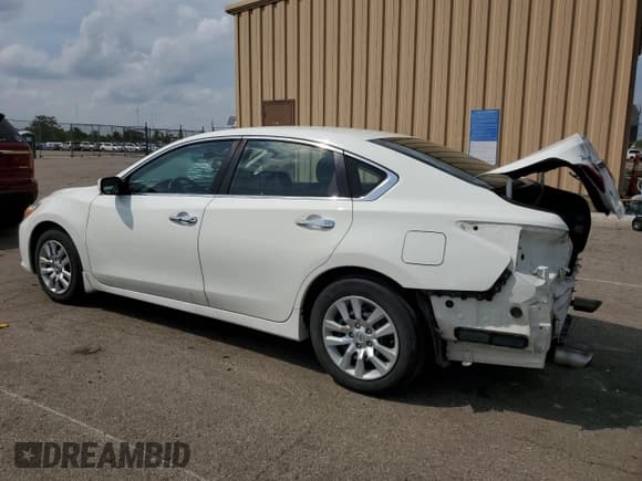 ✅ 2017 Nissan Altima SL • VIN: 1N4AL3AP2HC492930 • Lot: 57055585. Listed on Copart with 104,048 mi. Free auction sales archive from the USA and detailed vehicle history report at DreamBid. Image 2.