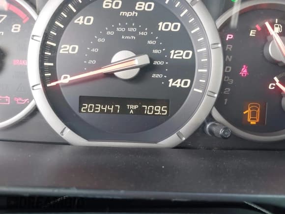 ✅ 2006 Honda Pilot EX-L • VIN: 2HKYF18566H558647 • Lot: 43633483. Listed on IAAI with 203,447 mi. Free auction sales archive from the USA and detailed vehicle history report at DreamBid. Image 16.