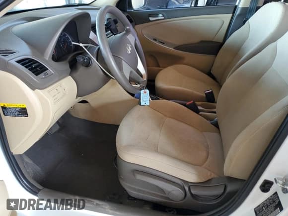 ✅ 2013 Hyundai Accent GLS • VIN: KMHCT4AE0DU584657 • Лот: 61618565. Опубликован ранее на Copart с пробегом 99 669 миль. Бесплатный доступ к архиву аукционных продаж из США и подробный отчёт об истории автомобиля на DreamBid. Изображение 7.