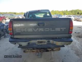 ✅ 2002 Chevrolet Silverado 1500 • VIN: 1GCEK14T62Z239741 • Лот: 65588514. Опубликован ранее на Copart с пробегом Не указан. Бесплатный доступ к архиву аукционных продаж из США и подробный отчёт об истории автомобиля на DreamBid. Изображение 6.