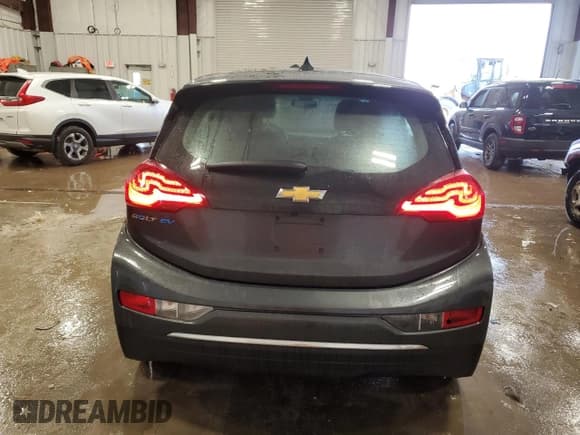 ✅ 2017 Chevrolet Bolt EV LT • VIN: 1G1FW6S00H4179159 • Lot: 86014634. Wystawiony na Copart z przebiegiem 178 931 mil. Bezpłatny archiwum sprzedaży aukcyjnych z USA i szczegółowy raport historii pojazdu na DreamBid. Zdjęcie 6.