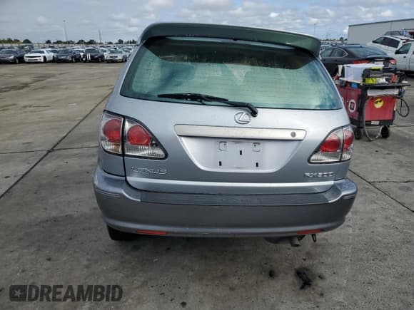 ✅ 2003 Lexus RX 300 • VIN: JTJGF10UX30163553 • Лот: 82490575. Опубликован ранее на Copart с пробегом Не указан. Бесплатный доступ к архиву аукционных продаж из США и подробный отчёт об истории автомобиля на DreamBid. Изображение 6.