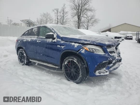 ✅ 2017 Mercedes-Benz GLE 63 S AMG • VIN: 4JGED7FB7HA059298 • Lot: 44843635. Wystawiony na Copart z przebiegiem 49 444 mil. Bezpłatny archiwum sprzedaży aukcyjnych z USA i szczegółowy raport historii pojazdu na DreamBid. Zdjęcie 4.