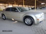 ✅ 2006 Chrysler 300 Touring • VIN: 2C3LA53G06H171307 • Лот: 91315405. Опубликован ранее на Copart с пробегом 86 440 миль. Бесплатный доступ к архиву аукционных продаж из США и подробный отчёт об истории автомобиля на DreamBid. Изображение 4.