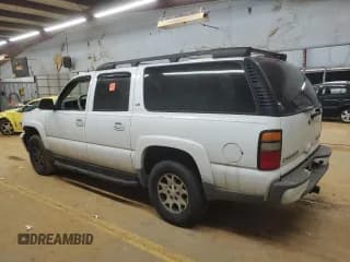✅ 2005 Chevrolet Suburban LT • VIN: 3GNFK16ZX5G184843 • Лот: 44158985. Опубликован ранее на Copart с пробегом 323 834 миль. Бесплатный доступ к архиву аукционных продаж из США и подробный отчёт об истории автомобиля на DreamBid. Изображение 2.