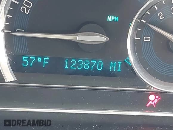 ✅ 2006 Chevrolet HHR LT • VIN: 3GNDA23P76S652383 • Lot: 41913076. Listed on IAAI with 123,870 mi. Free auction sales archive from the USA and detailed vehicle history report at DreamBid. Image 7.