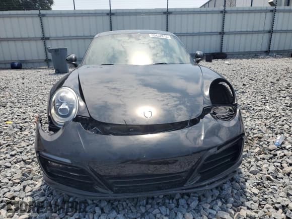 ✅ 2018 Porsche 911 Carrera • VIN: WP0AA2A95JS105701 • Lot: 55452615. Listed on Copart with 49,190 mi. Free auction sales archive from the USA and detailed vehicle history report at DreamBid. Image 5.