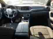 2020 Chevrolet Blazer LT z VIN 3GNKBBRA8LS616883, wystawiony jako Copart lot #71817144 z przebiegiem 76 621 mil mil oraz Szkoda całkowita • Salvage title. Historia ofert i sprzedaży dostępna na DreamBid. Obrazek 8.