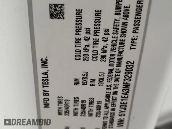 ✅ 2022 Tesla Model 3 • VIN: 5YJ3E1EA3NF329032 • Lot: 90727345. Wystawiony na Copart z przebiegiem 54 147 mil. Bezpłatny archiwum sprzedaży aukcyjnych z USA i szczegółowy raport historii pojazdu na DreamBid. Zdjęcie 12.