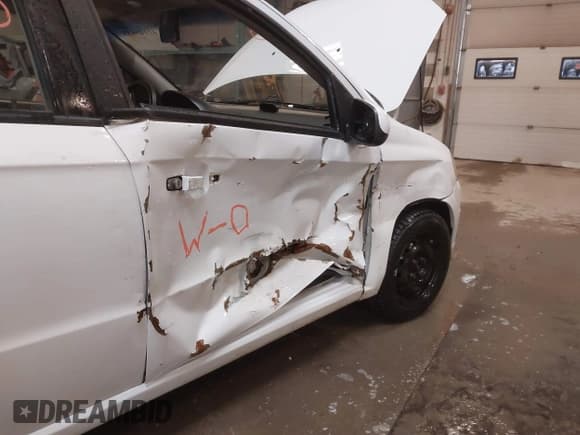 ✅ 2011 Chevrolet Aveo 1LT • VIN: KL1TD5DE5BB136613 • Lot: 41145635. Wystawiony na IAAI z przebiegiem 126 798 mil. Bezpłatny archiwum sprzedaży aukcyjnych z USA i szczegółowy raport historii pojazdu na DreamBid. Zdjęcie 17.