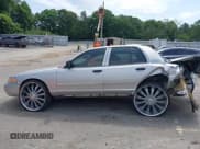 ✅ 2010 Ford Police Interceptor • VIN: 2FABP7BV9AX125268 • Lot: 42340529. Listed on IAAI with Not provided. Free auction sales archive from the USA and detailed vehicle history report at DreamBid. Image 14.