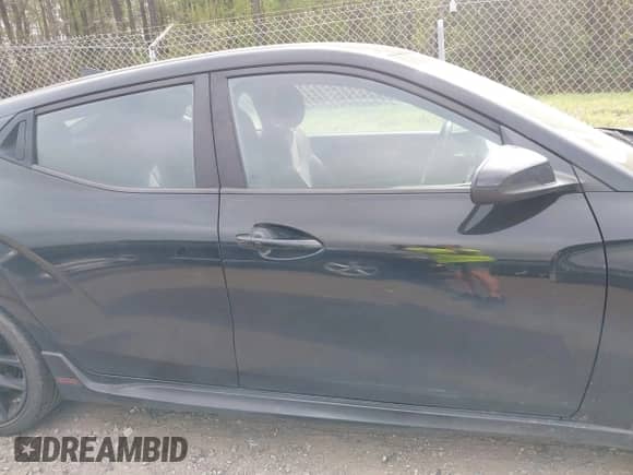 2019 Hyundai Veloster Turbo z VIN KMHTH6AB3KU020159, wystawiony jako IAAI lot #41954737 z przebiegiem 152 070 mil mil oraz . Historia ofert i sprzedaży dostępna na DreamBid. Obrazek 13.