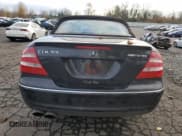 ✅ 2005 Mercedes-Benz CLK 55 AMG • VIN: WDBTK76G45T046049 • Лот: 82880174. Опубликован ранее на Copart с пробегом 143 295 миль. Бесплатный доступ к архиву аукционных продаж из США и подробный отчёт об истории автомобиля на DreamBid. Изображение 6.