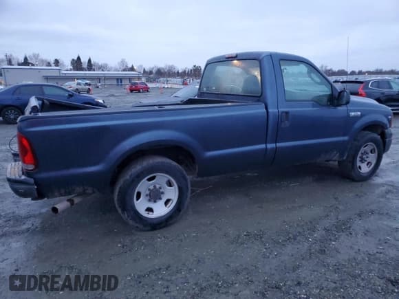 ✅ 2006 Ford F-350 • VIN: 1FTSF30Y16ED89693 • Lot: 86711844. Listed on Copart with 111,445 mi. Free auction sales archive from the USA and detailed vehicle history report at DreamBid. Image 3.