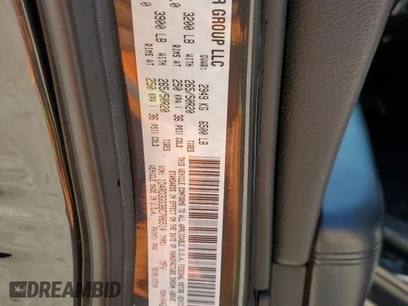 ✅ 2011 Dodge Durango Heat • VIN: 1D4RD3GG3BC706514 • Lot: 71663924. Wystawiony na Copart z przebiegiem 184 607 mil. Bezpłatny archiwum sprzedaży aukcyjnych z USA i szczegółowy raport historii pojazdu na DreamBid. Zdjęcie 13.