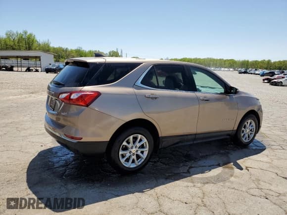 ✅ 2018 Chevrolet Equinox LT • VIN: 2GNAXJEV5J6307075 • Лот: 52240665. Опубликован ранее на Copart с пробегом 77 651 миль. Бесплатный доступ к архиву аукционных продаж из США и подробный отчёт об истории автомобиля на DreamBid. Изображение 3.