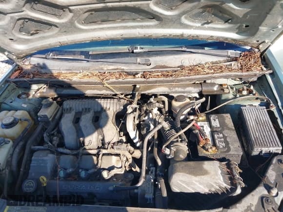 ✅ 2005 Ford Five Hundred SEL • VIN: 1FAFP24135G145056 • Lot: 43914523. Wystawiony na IAAI z przebiegiem Nie podano. Bezpłatny archiwum sprzedaży aukcyjnych z USA i szczegółowy raport historii pojazdu na DreamBid. Zdjęcie 10.