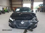 ✅ 2022 Nissan Altima SV • VIN: 1N4BL4DW3NN348266 • Lot: 42603883. Listed on IAAI with 53,181 mi. Free auction sales archive from the USA and detailed vehicle history report at DreamBid. Image 17.