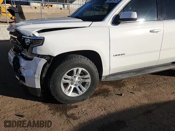 ✅ 2018 Chevrolet Tahoe LS • VIN: 1GNSKAKC9JR255783 • Lot: 90472475. Listed on Copart with 86,957 mi. Free auction sales archive from the USA and detailed vehicle history report at DreamBid. Image 14.