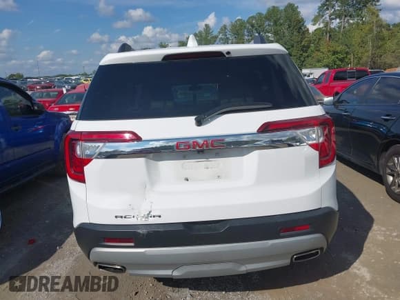 ✅ 2023 GMC Acadia SLT • VIN: 1GKKNML40PZ238389 • Lot: 43408160. Listed on IAAI with 47,995 mi. Free auction sales archive from the USA and detailed vehicle history report at DreamBid. Image 16.