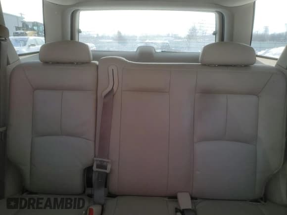 ✅ 2007 Saturn VUE V6 • VIN: 5GZCZ53477S854334 • Lot: 44865225. Wystawiony na Copart z przebiegiem 172 209 mil. Bezpłatny archiwum sprzedaży aukcyjnych z USA i szczegółowy raport historii pojazdu na DreamBid. Zdjęcie 10.