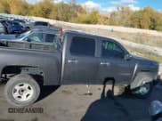 ✅ 2010 Chevrolet Silverado 1500 • VIN: 3GCXKTE27AG261479 • Lot: 43635635. Wystawiony na IAAI z przebiegiem 232 696 mil. Bezpłatny archiwum sprzedaży aukcyjnych z USA i szczegółowy raport historii pojazdu na DreamBid. Zdjęcie 14.