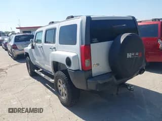 ✅ 2008 Hummer H3 Luxury • VIN: 5GTEN43E988227814 • Lot: 43352236. Wystawiony na IAAI z przebiegiem 222 760 mil. Bezpłatny archiwum sprzedaży aukcyjnych z USA i szczegółowy raport historii pojazdu na DreamBid. Zdjęcie 3.