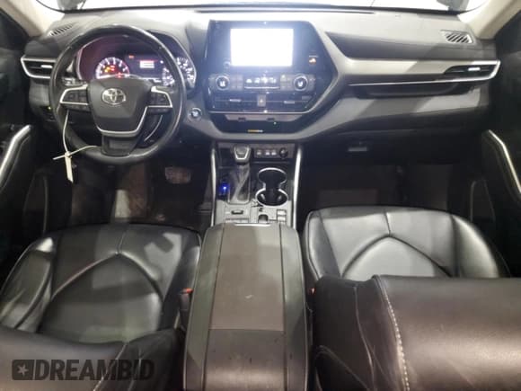 ✅ 2023 Toyota Highlander L • VIN: 5TDKDRBH2PS031102 • Лот: 87244245. Опубликован ранее на Copart с пробегом 54 340 миль. Бесплатный доступ к архиву аукционных продаж из США и подробный отчёт об истории автомобиля на DreamBid. Изображение 8.