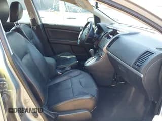 ✅ 2012 Nissan Sentra S • VIN: 3N1AB6AP0CL744074 • Lot: 43570916. Wystawiony na IAAI z przebiegiem 92 328 mil. Bezpłatny archiwum sprzedaży aukcyjnych z USA i szczegółowy raport historii pojazdu na DreamBid. Zdjęcie 5.