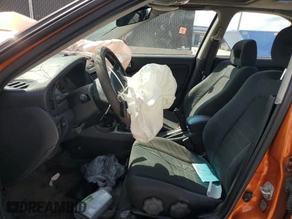 ✅ 2005 Nissan Sentra SE-R • VIN: 3N1AB51D85L526838 • Lot: 81632125. Wystawiony na Copart z przebiegiem Nie podano. Bezpłatny archiwum sprzedaży aukcyjnych z USA i szczegółowy raport historii pojazdu na DreamBid. Zdjęcie 7.