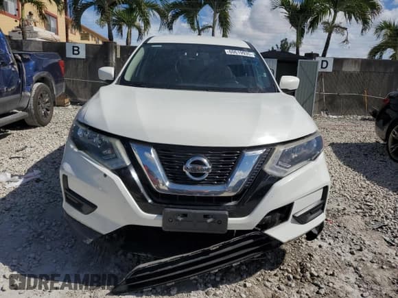 ✅ 2017 Nissan Rogue S • VIN: KNMAT2MT8HP532787 • Лот: 60619935. Опубликован ранее на Copart с пробегом 177 919 миль. Бесплатный доступ к архиву аукционных продаж из США и подробный отчёт об истории автомобиля на DreamBid. Изображение 5.