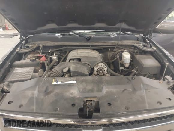 ✅ 2011 Chevrolet Silverado 1500 LTZ • VIN: 1GCPKTE32BF179378 • Lot: 42943605. Wystawiony na IAAI z przebiegiem 196 443 mil. Bezpłatny archiwum sprzedaży aukcyjnych z USA i szczegółowy raport historii pojazdu na DreamBid. Zdjęcie 10.