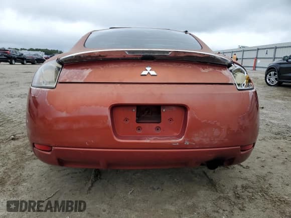 ✅ 2008 Mitsubishi Eclipse GS • VIN: 4A3AK24F08E002156 • Lot: 82592305. Wystawiony na Copart z przebiegiem 210 273 mil. Bezpłatny archiwum sprzedaży aukcyjnych z USA i szczegółowy raport historii pojazdu na DreamBid. Zdjęcie 6.