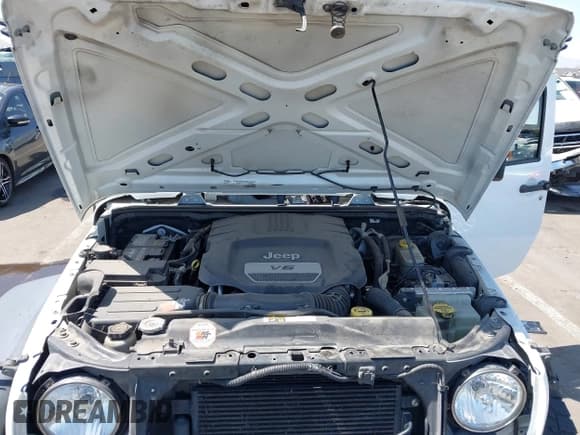 ✅ 2016 Jeep Wrangler Unlimited Sport • VIN: 1C4BJWDG4GL288615 • Лот: 42520924. Опубликован ранее на IAAI с пробегом 113 594 миль. Бесплатный доступ к архиву аукционных продаж из США и подробный отчёт об истории автомобиля на DreamBid. Изображение 10.