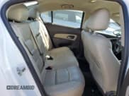 ✅ 2015 Chevrolet Cruze LT • VIN: 1G1PE5SBXF7103849 • Lot: 40605673. Listed on Copart with 96,616 mi. Free auction sales archive from the USA and detailed vehicle history report at DreamBid. Image 10.