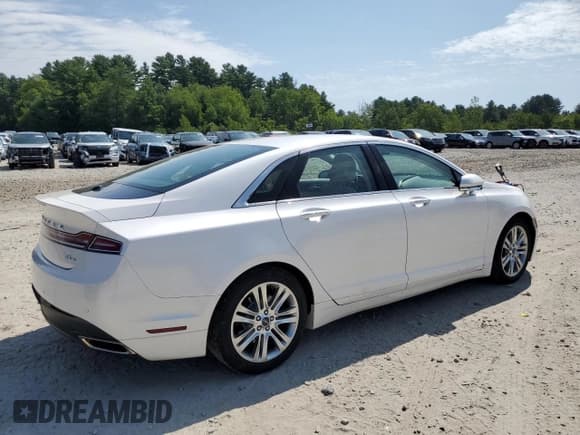 ✅ 2015 Lincoln MKZ • VIN: 3LN6L2JK3FR623694 • Лот: 67704005. Опубликован ранее на Copart с пробегом 71 625 миль. Бесплатный доступ к архиву аукционных продаж из США и подробный отчёт об истории автомобиля на DreamBid. Изображение 3.