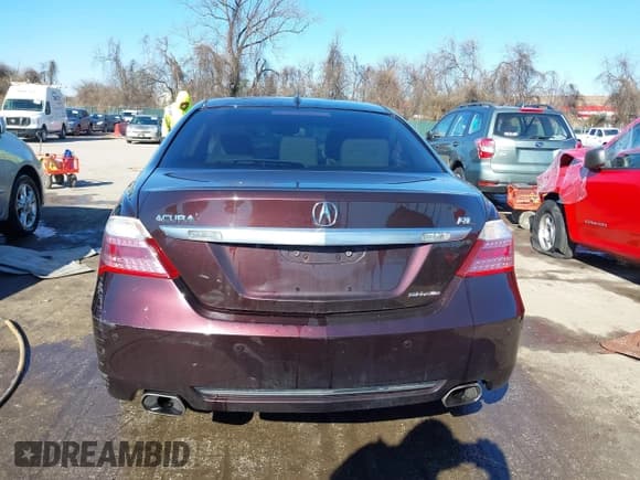 ✅ 2011 Acura RL Technology • VIN: JH4KB2F62BC000463 • Lot: 41573978. Listed on IAAI with 172,755 mi. Free auction sales archive from the USA and detailed vehicle history report at DreamBid. Image 16.