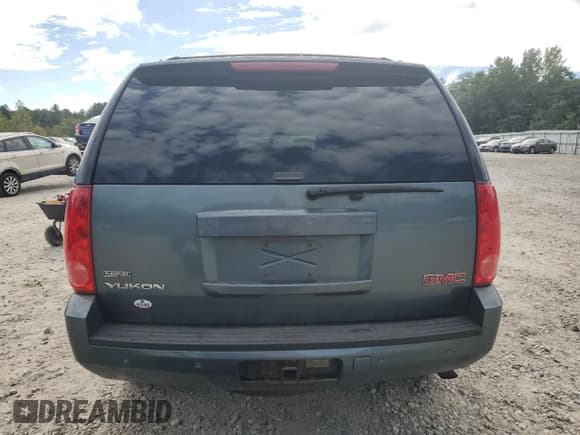 ✅ 2009 GMC Yukon SLT 4SB • VIN: 1GKFK33069R198145 • Lot: 81145405. Listed on Copart with 259,998 mi. Free auction sales archive from the USA and detailed vehicle history report at DreamBid. Image 6.