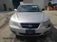 2008 Hyundai Sonata GLS z VIN 5NPET46F78H314307, wystawiony jako Copart lot #81403945 z przebiegiem 143 042 mil mil oraz Szkoda całkowita • Salvage title. Historia ofert i sprzedaży dostępna na DreamBid. Obrazek 5.